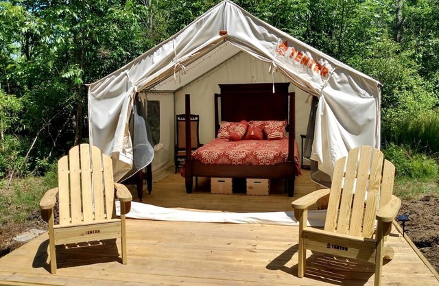 Gorgeous Tent Rental Great for Glamping in Ohio