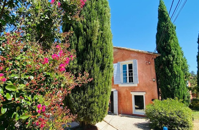 Grand Mas Provençal with swimming pool