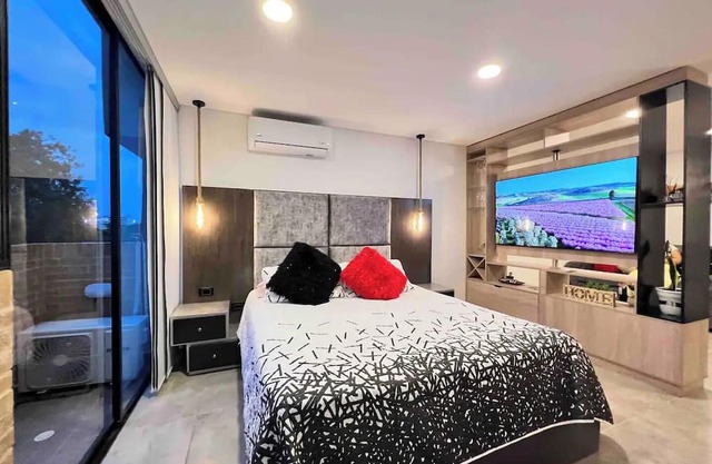 Liv-501 Stylish cozy loft near Chipichape Mall