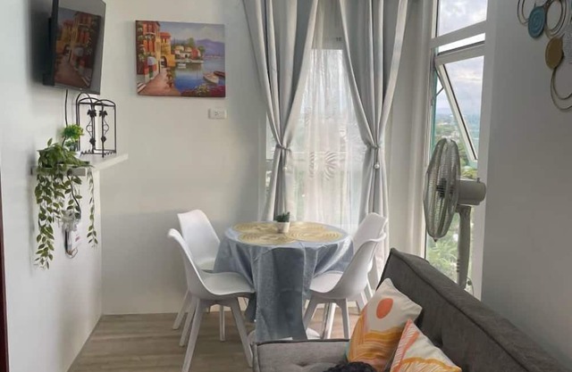 Mesavirre Garden Residences – Contemporary 1BR