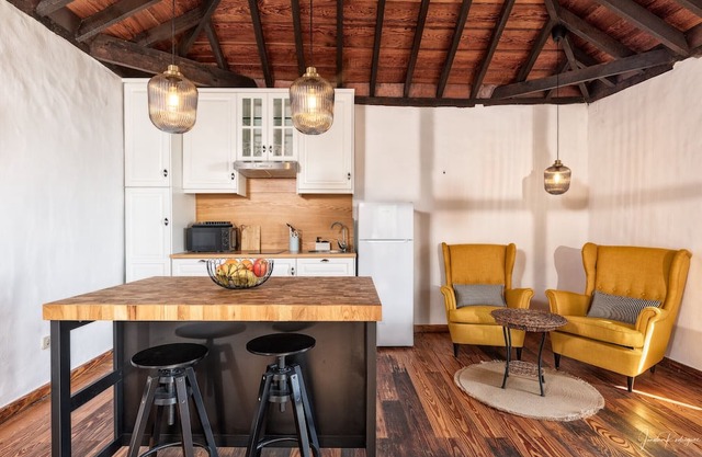 1 Bedroom Apartment In Breña Alta