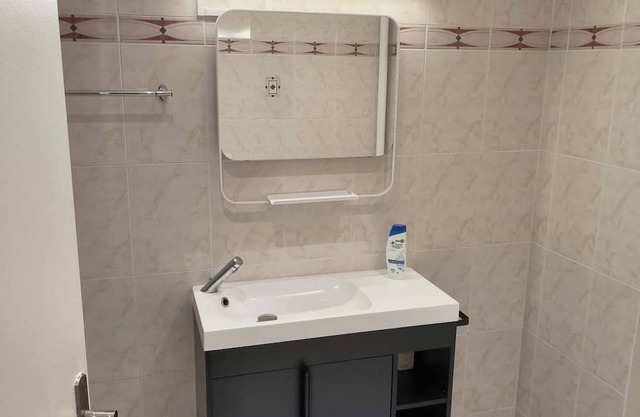 Appartement Avec 5 Chambres , à 15 Minutes de Paris