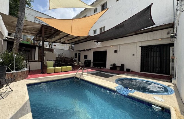 Fifth floor apartment near TEC de Monterrey