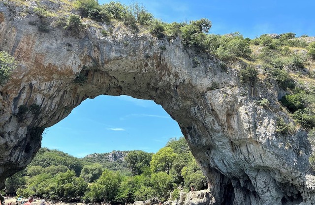 Lovely 3-bedroom apartment for 1 to 6 people 500 m from the river and 1 km from Vallon pont d'arc