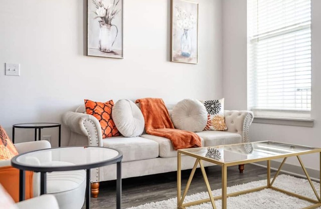 Stylish Stay | Near Everything!