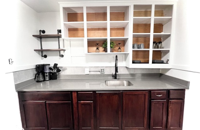 Pueblo Luxe- Unit 4 upper unit