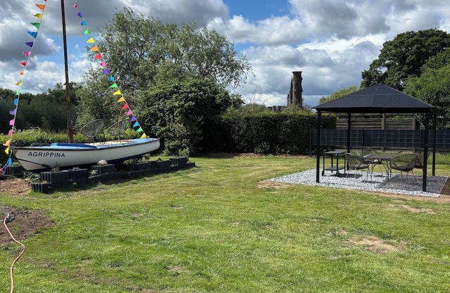 Vacation home Weserblick, House Forelle. Directly on the Weser, in the town of Rinteln.