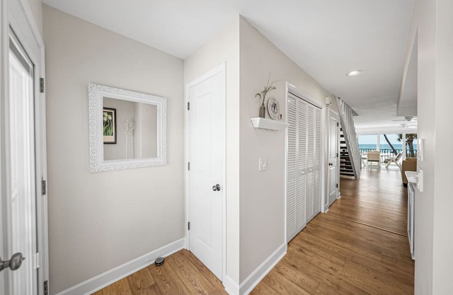Sundown 11 - 2 bed/2.5 Bath - Beachfront - Community Pool - Large Living Area!