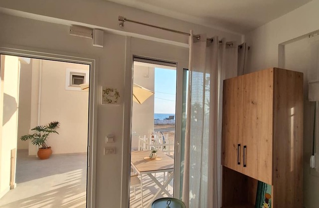 Luxury Apartments Kanali
