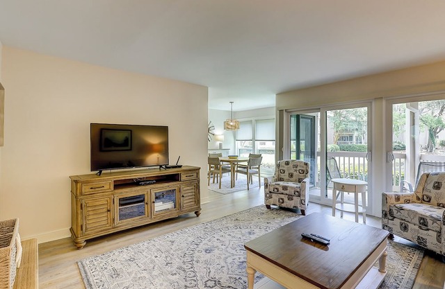 Sunset Rentals | Lighthouse Tennis 2387