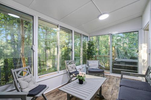 Stevensville Home Near Beach, State Parks and More!