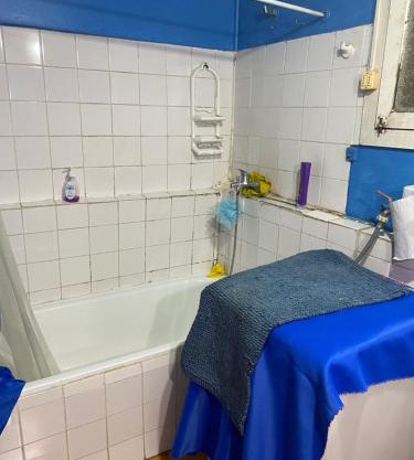 Casa para 7 personas con cocina baño y estacionamiento