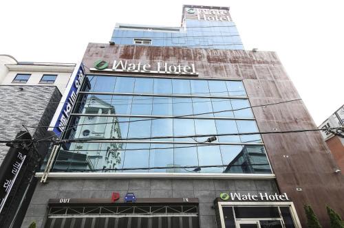 Wate Hotel