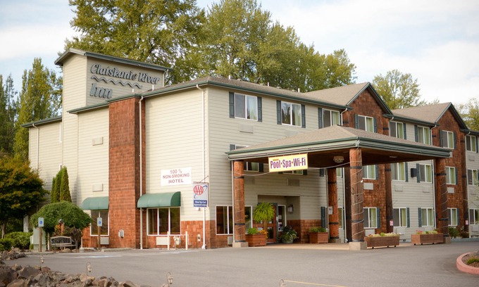 Clatskanie Hotel | Clatskanie River Inn