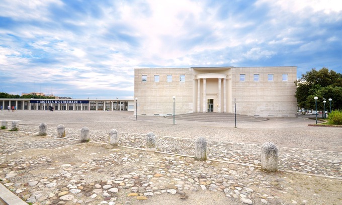 Fuorigrotta Other | Palazzo Esedra