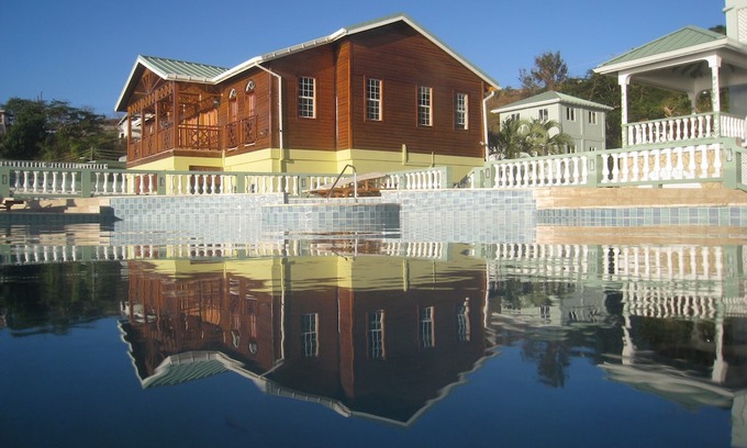 Morne Rouge Hotel | Kalinago Beach Resort