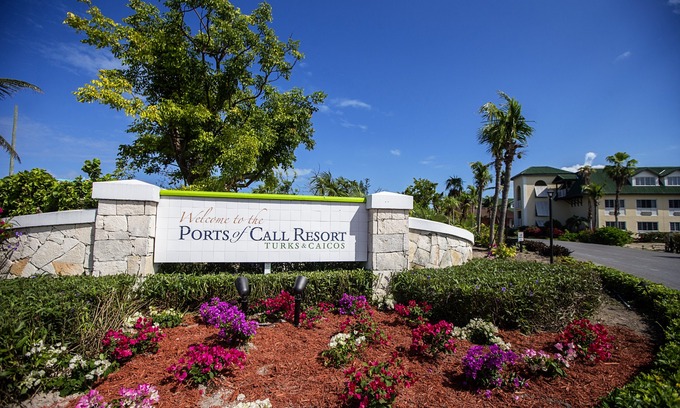 Grace Bay Hotel | Ports of Call Resort