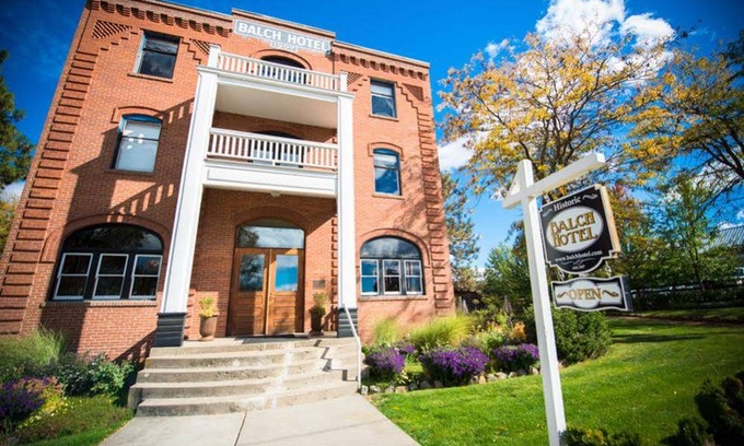 Dufur Hotel | Balch Hotel