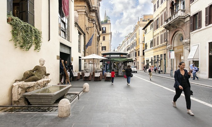 Rione IV Campo Marzio Hotel | Canova Rooms in Spanish Steps