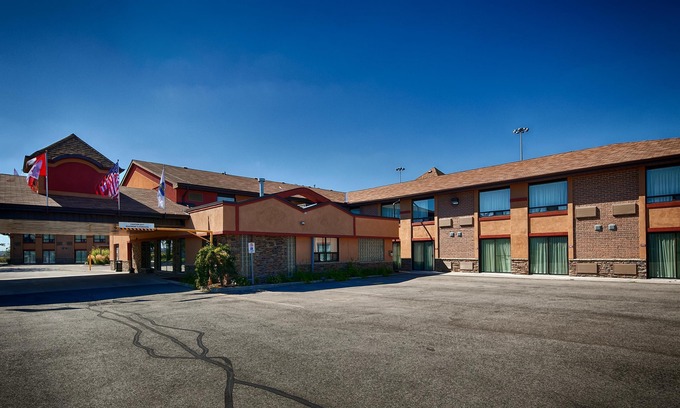 Rosemount Hotel | Quality Inn - Kitchener