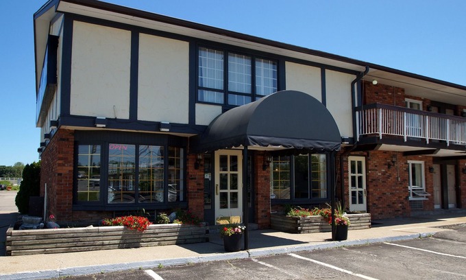 York - Haig Hotel | Canadas Best Value Inn St. Catharines