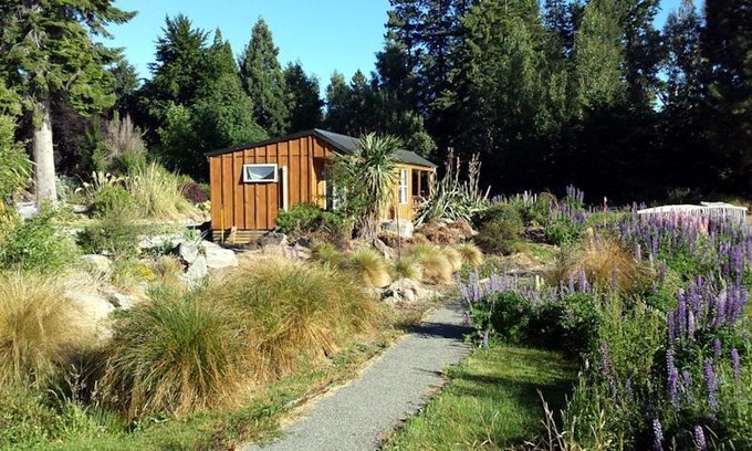 Lake Tekapo Hotel | Lake Tekapo Cottages