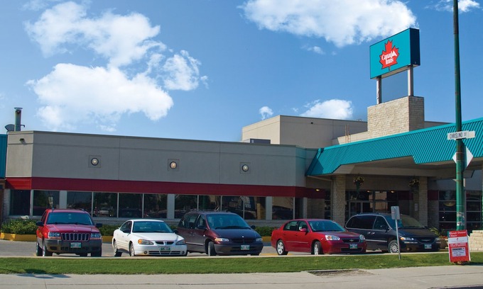 Regent Hotel | Canad Inns Destination Centre Transcona