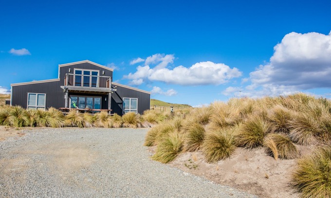 Waipiata Hotel | Tussock Lodge Waipiata
