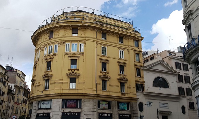 Rione III Colonna Hotel | Rome Kings Suite