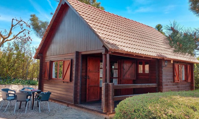 Prades House | Belvilla by OYO Camping Prades 1