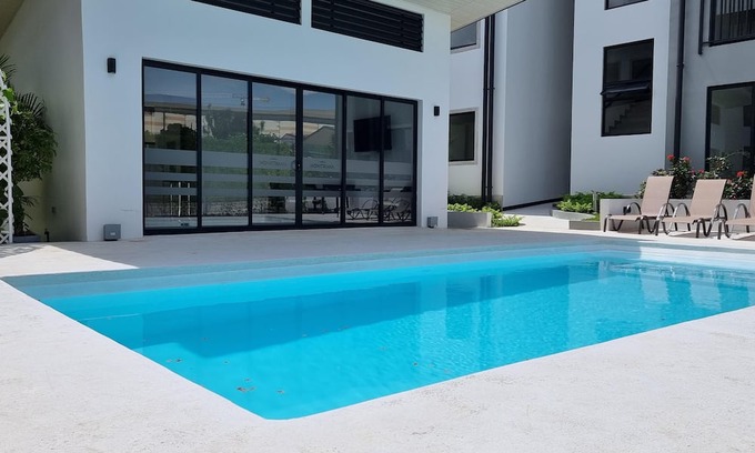 Alajuela Apartment | Loft conveniently located five minutes from airport