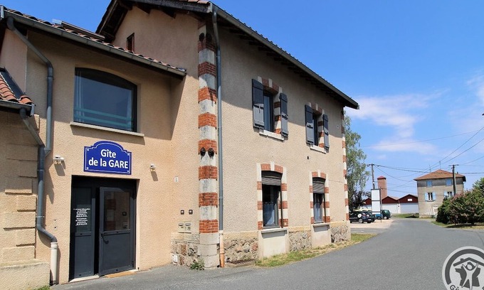 Monsols House | Gîte de la Gare - Deux-grosnes