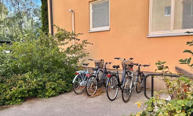 Solna Apartment | Great 1 bedroom flat in Solna
