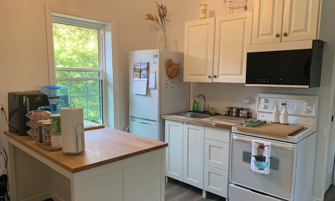Tweed Apartment | Bogart House connects to the Trans Canada Trail