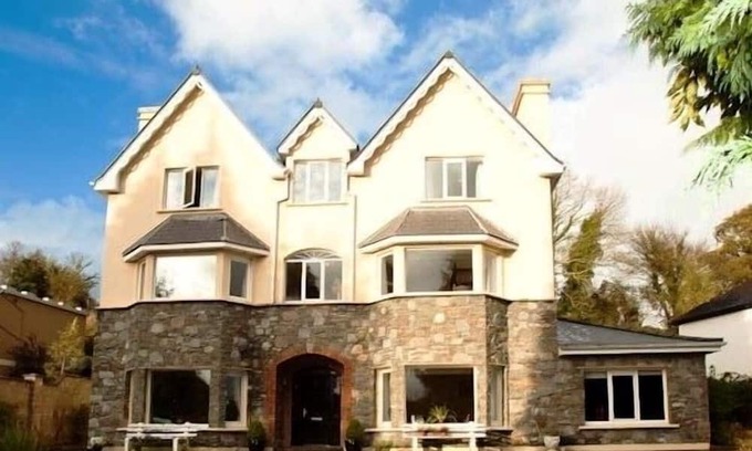Killarney House | Luxury House in Quiet Location Close to Killarney Town Centre
