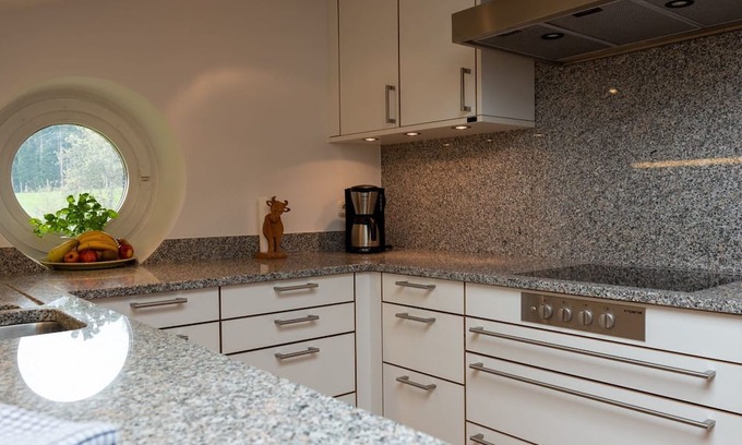 Gmund am Tegernsee Apartment | Jägerhof Biobauernhof am Tegernsee - Apartment Sunrise