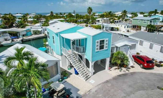 Cudjoe Key House | 44ft Seawall at Sportsman's Paradise