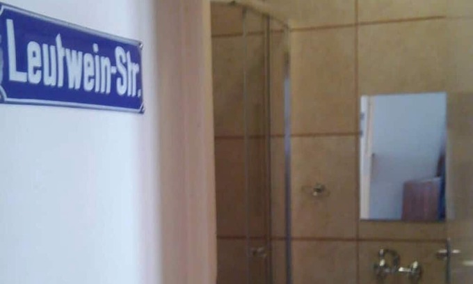 Luderitz Apartment | Large Self Catering Apartment in Historic Building