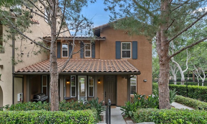 Quail Hill Condo | Beautiful Resort-Like 3 Bedroom / 3 Bathroom Irvine Quail Hill Condo!