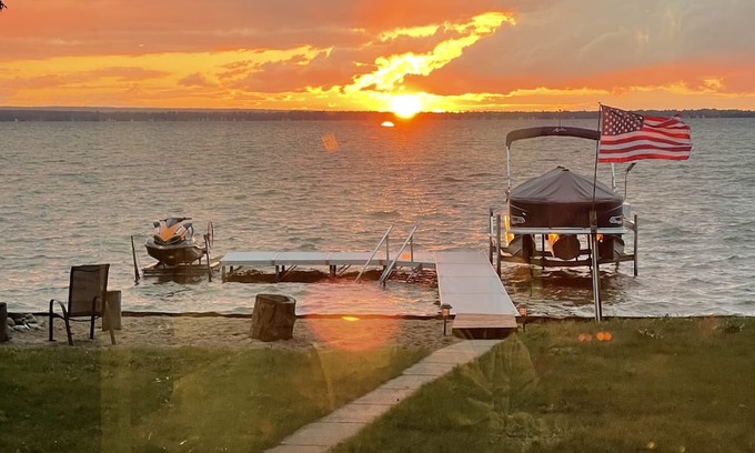 Onaway House | Sunset Dreams on Black Lake