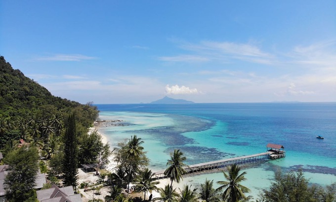 Pulau Besar Hotel | Bayu Lestari Island Resort