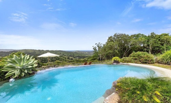 Cooran Cottage | Rosecliffe Cottage Cooran
