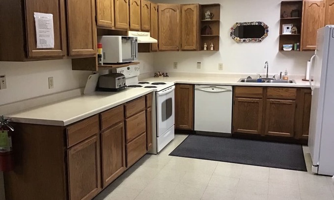Reedsville House | Behnke's Country Center, Reedsville WI. EAA, Green Bay Packers, Road America