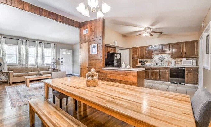 Whitehaven House | Mccorkle Retreat