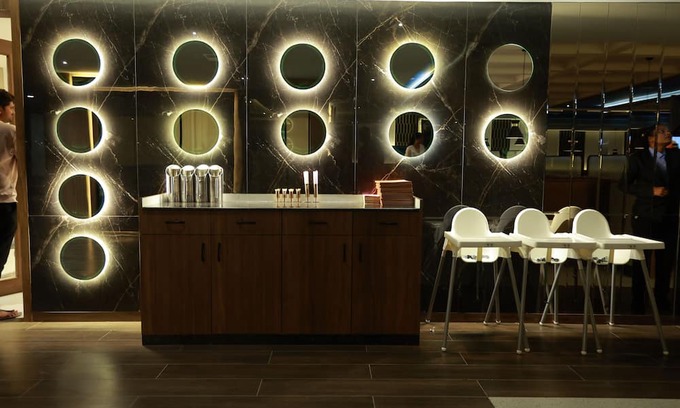 Hyderabad Hotel | Sangam Hotel By Sameeksha By Hospitality