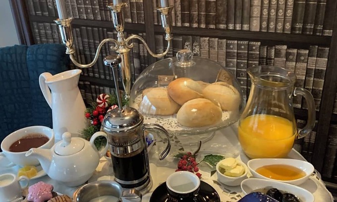 Tesila Bed & Breakfast | Luxury Lake House & Glamping