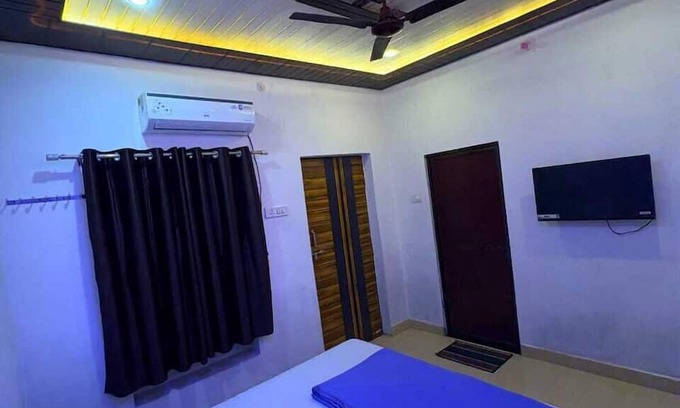 Sarnath Bed & Breakfast | Sumedha Galaxy Inn
