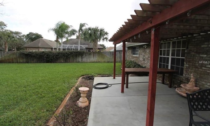 Titusville House | Charming 1-bedroom house in peaceful Titusville with AC, WiFi