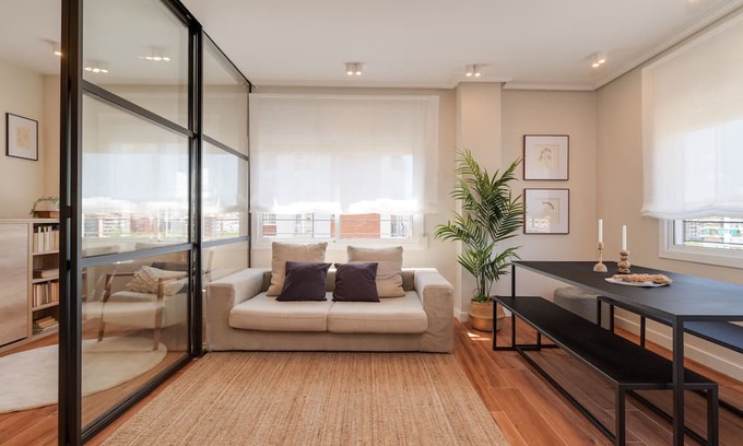 Sant Marti Apartment | Sant Marti Apartment By Olala Homes