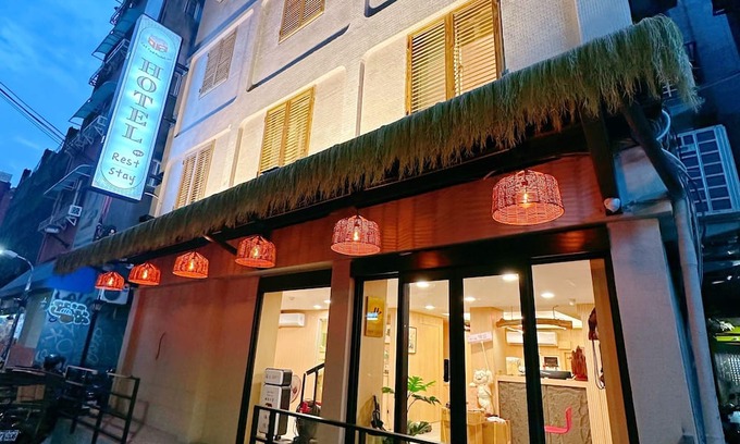Ximending House | Cat Tail Pocket Inn ximen